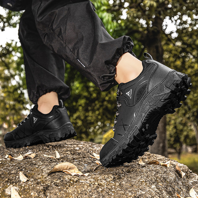 Discover the Comfort and Durability of Our Breathable Work Shoes
