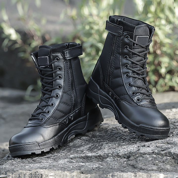 Desert combat boots